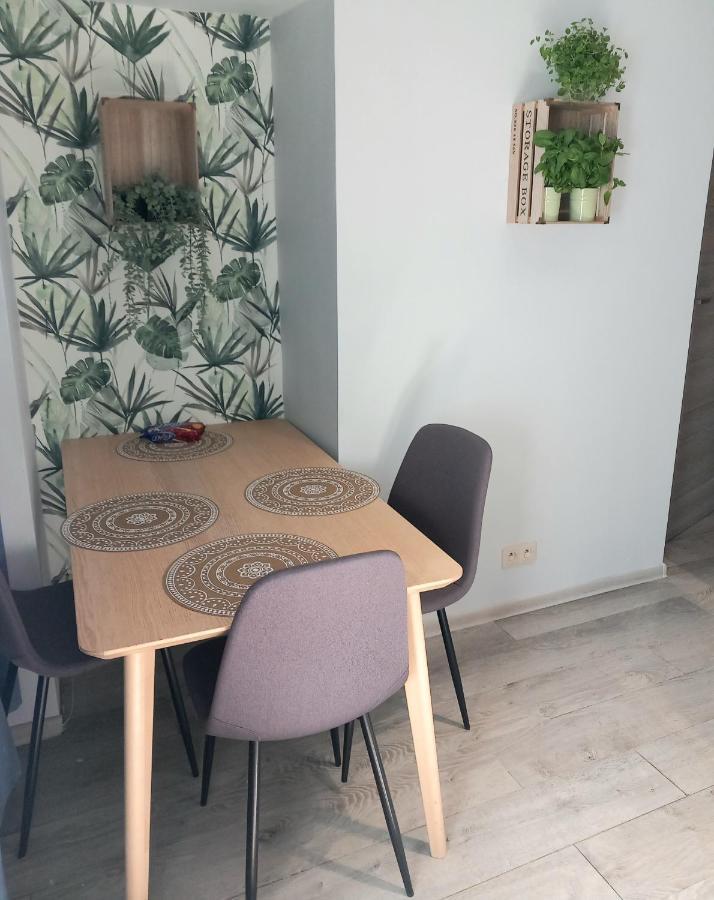 Hola Apartamenty Piotrkowska Łódź Exterior foto